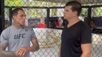 Charles Oliveira réplique aux “conneries” d'Arman Tsarukyan : “Je suis le numéro 1 de la division” | UFC 300