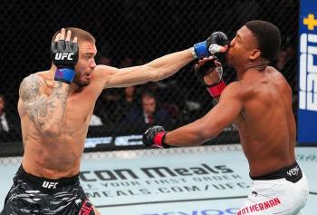 Performance solide de Serhiy Sidey : deuxième succès consécutif à l’UFC face à Cameron Smotherman | Des Moines