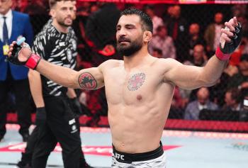 Benoît Saint Denis s'impose avec autorité à l’UFC 315 en soumettant Kyle Prepolec au second round | Montreal