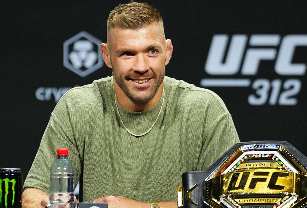 Dricus Du Plessis a réagi avec humour à l’annonce de Nassourdine Imavov comme remplaçant à l’UFC 319