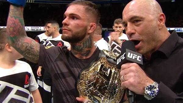 UFC 207 - Interviews et bonus de combat