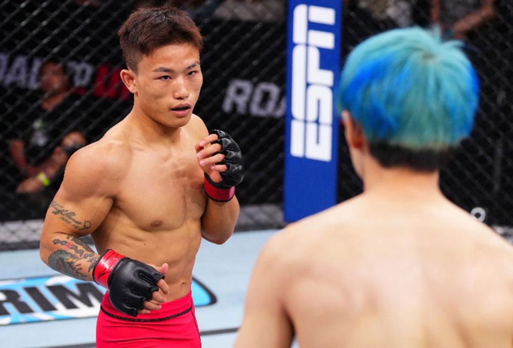 Yin Shuai terrasse Kai Yoshida par TKO au premier round et valide son billet pour les demi-finales | RTU 4