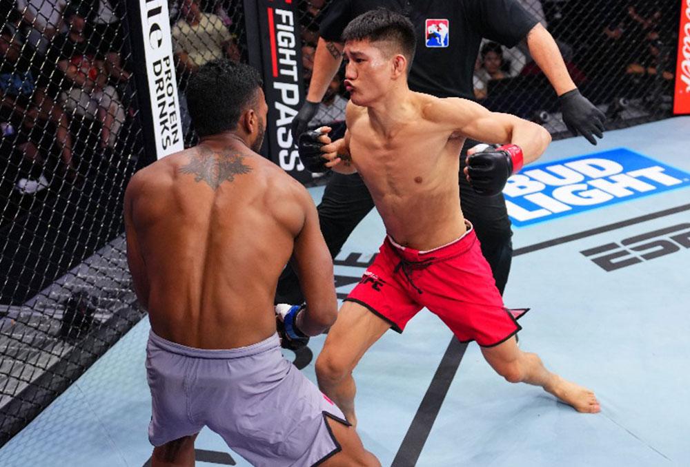Agulali expédie Mridul Saikia par KO en 37 secondes et accède aux demi-finales du tournoi des poids mouches | RTU 4