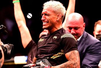 Charles Oliveira vise un second titre et promet un KO contre Ilia Topuria lors de l’UFC 317