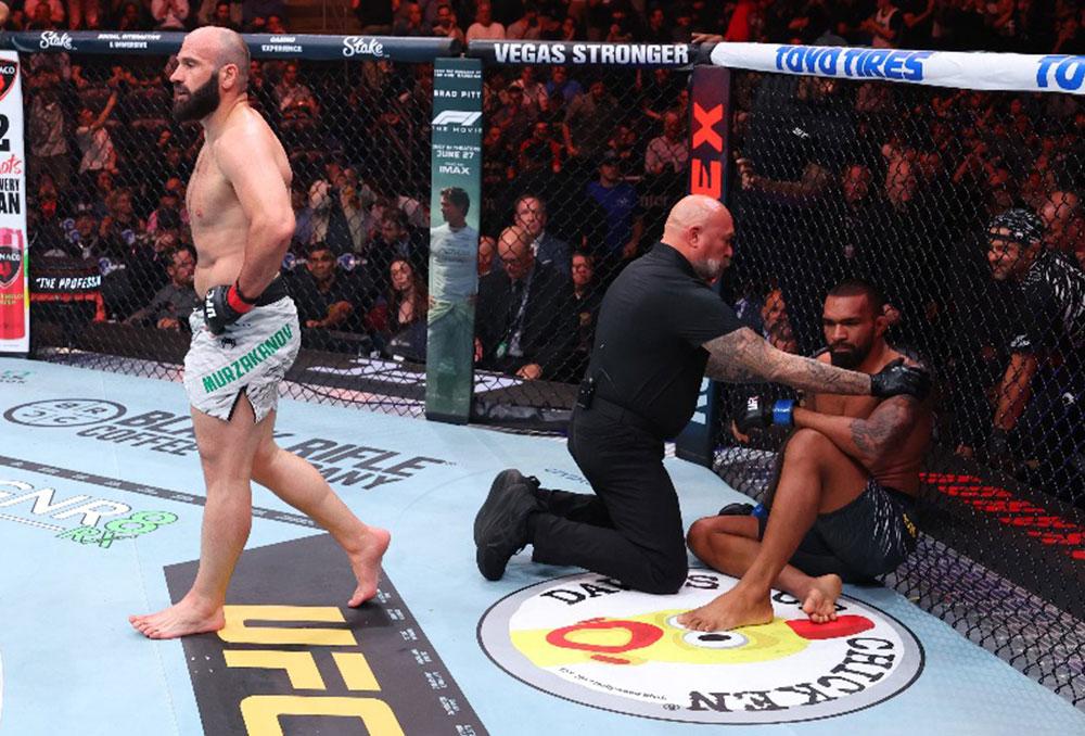 Azamat Murzakanov terrasse Brendson Ribeiro par TKO au premier round à l’UFC 316 | Newark