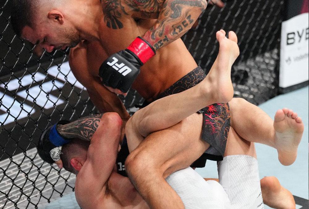UFC 317 : Alexandre Pantoja domine Kai Kara-France et signe une nouvelle masterclass chez les poids mouches | Las Vegas