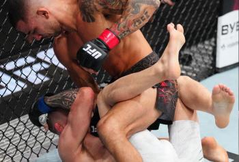 UFC 317 : Alexandre Pantoja domine Kai Kara-France et signe une nouvelle masterclass chez les poids mouches | Las Vegas
