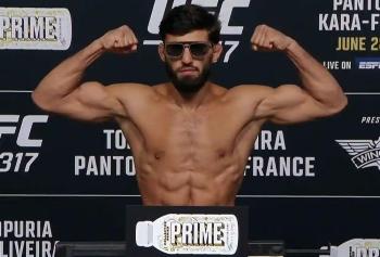 Arman Tsarukyan pense qu’Ilia Topuria l’évite délibérément après sa victoire contre Charles Oliveira | UFC 317