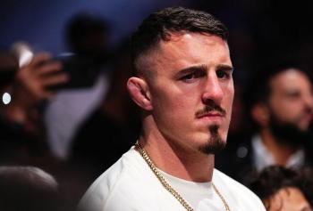 Tom Aspinall, champion de l'UFC, met en garde : la protection de ses enfants est une priorité absolue et non négociable