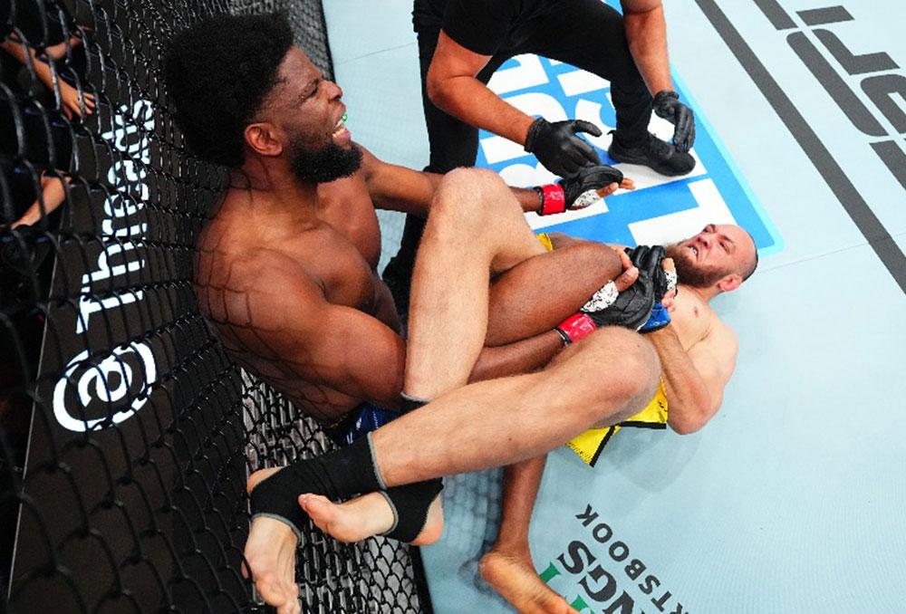 https://www.ufc-fr.com/data/actualite/10685/large/valter-walker-soumet-kennedy-nzechukwu-en-moins-d--une-minute-avec-une-cle-de-talon-fulgurante-a-l--ufc-on-espn-70-nashville-photo___ID_2025-07-13-01-41-36_10685.jpg