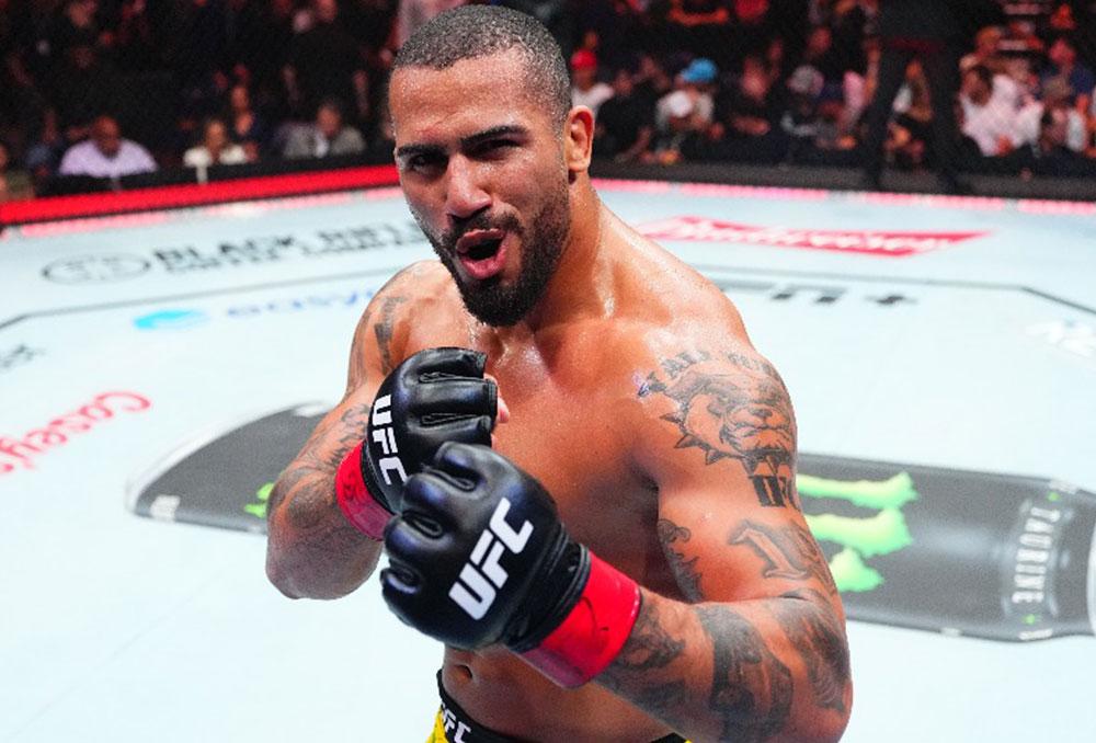 https://www.ufc-fr.com/data/actualite/10690/large/vitor-petrino-reussit-son-entree-chez-les-poids-lourds-avec-une-soumission-expeditive-sur-austen-lane-a-l--ufc-on-espn-70-nashville-photo___ID_2025-07-13-04-26-18_10690.jpg