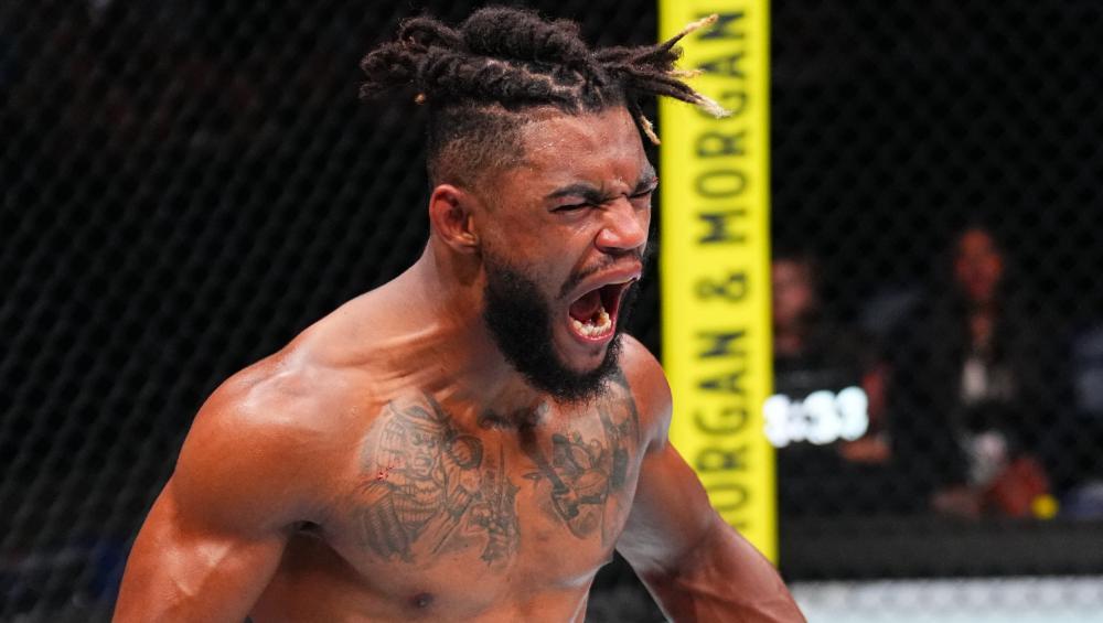 Morgan Charriere 'The Last Pirate' déchaîne une tempête de coups pour s'offrir la plus grande victoire de sa carrière à l'UFC Nashville