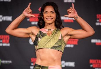 Pour le combat de sa vie, Sumiko Inaba promet une « guerre totale » à la championne Dakota Ditcheva ! | PFL Africa