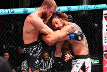 Andrey Pulyaev s'impose par TKO face à Nick Klein lors de l'UFC on ESPN 71, décrochant sa première victoire