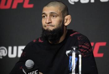 Khamzat Chimaev dédramatise le style de Dricus Du Plessis avant leur affrontement pour le titre à l'UFC 319