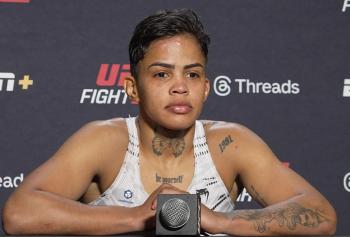 Iasmin Lucindo, victorieuse et ambitieuse, se positionne comme une future prétendante au titre des poids pailles | UFC on ESPN 72