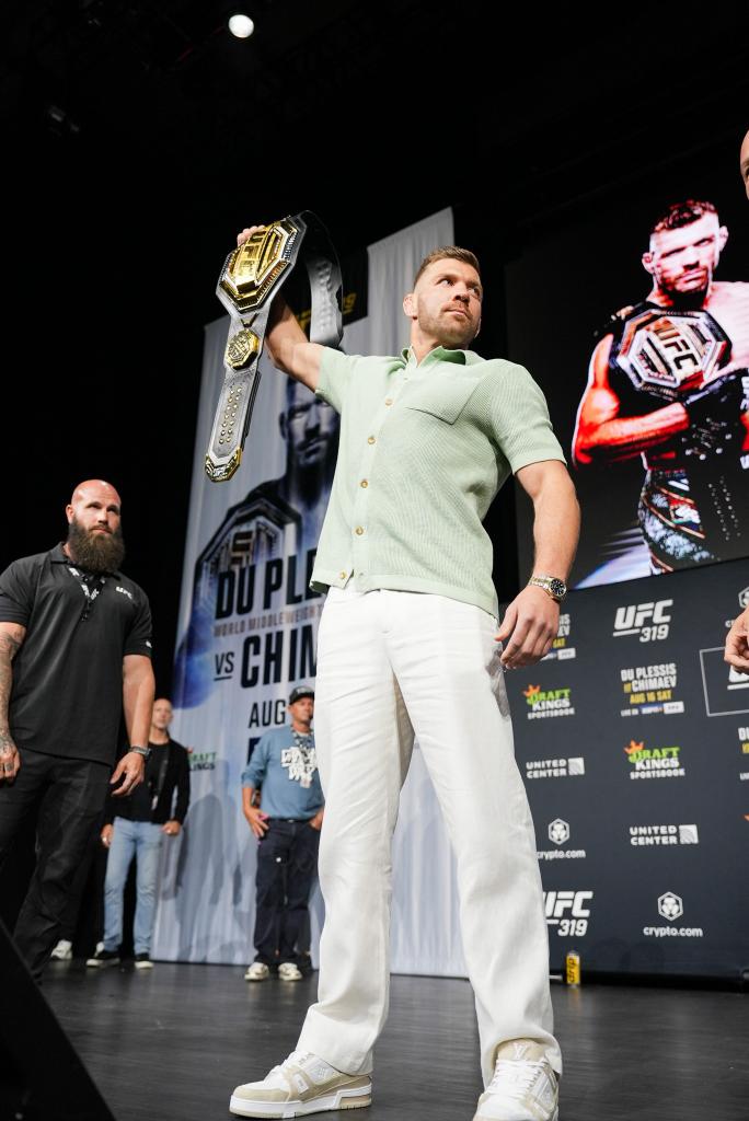 UFC 319 - Conférence de presse : faceoffs | Chicago