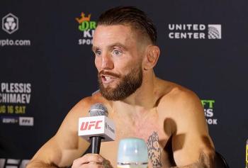 Tim Elliott explique comment la confiance en ses entraîneurs lui a permis de finaliser Kai Asakura par soumission | UFC 319