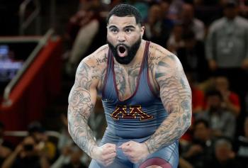 Gable Steveson, champion olympique de lutte, s'apprête à effectuer des débuts très attendus en arts martiaux mixtes professionnels