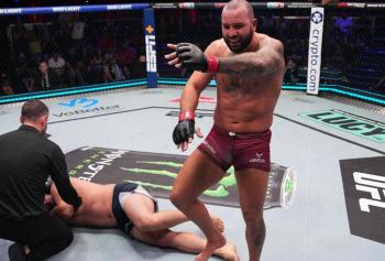 Une sixième victoire consécutive pour Josh Hokit qui s'impose avec la manière face à Guilherme Uriel | DWCS 78