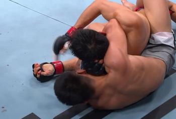 Namsrai Batbayar fait taire la foule de Shanghai en éliminant le favori local Agulali du tournoi | RTU