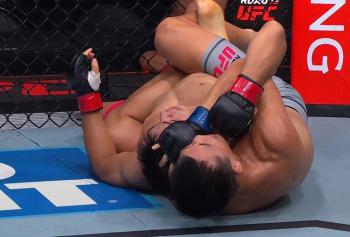 Sang Wook Kim soumet Ren Yawei par étranglement et se qualifie pour la finale du tournoi | RTU