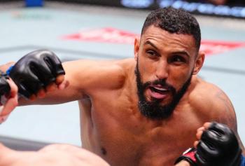 Ryan Gandra terrasse Trent Miller par TKO lors d'une performance explosive | DWCS 79
