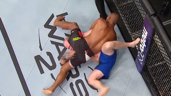 UFC 208 - Ronaldo Souza contre Tim Boetsch