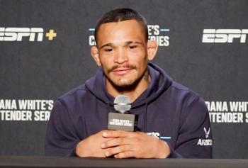 Marcio Barbosa tient sa promesse et décroche un contrat à l'UFC après quatre ans d'attente | DWCS 79