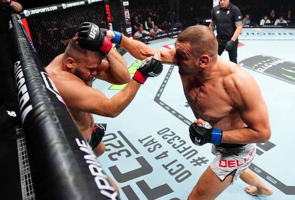 Ante Delija réalise des débuts explosifs à l'UFC en dominant Marcin Tybura par KO au premier round | UFC Paris