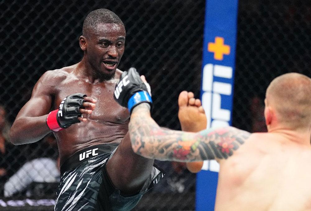 William Gomis décroche une victoire stratégique par décision unanime contre Robert Ruchala à l'UFC Paris