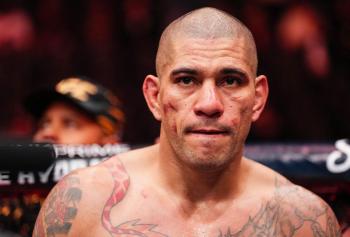 Alex Pereira révèle avoir dicté ses conditions pour la revanche face à Magomed Ankalaev à l'UFC 320