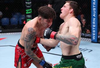Jamie Mullarkey signe un retour victorieux et s'impose face à Rolando Bedoya par décision unanime | UFC Perth