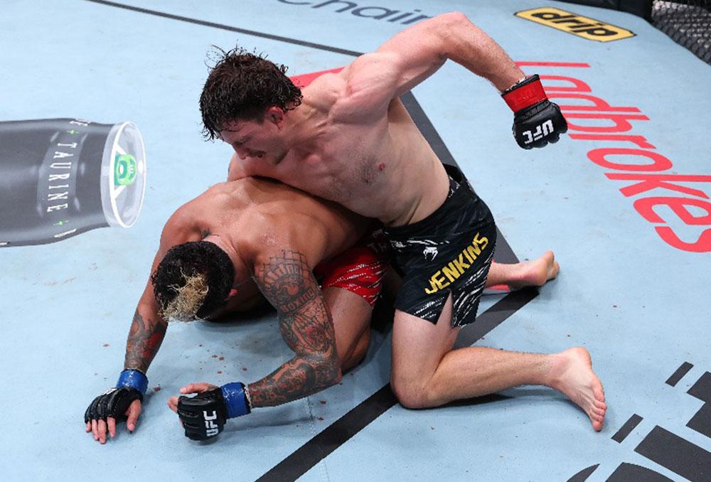 Jack Jenkins décroche un succès convaincant contre Ramon Taveras à l'UFC Perth