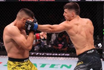 Vicente Luque, impuissant, s'incline lourdement face à Joel Alvarez | UFC Rio de Janeiro