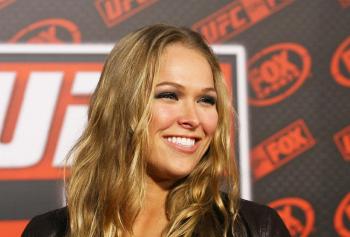 Ronda Rousey répond aux rumeurs de retour et clarifie ses intentions