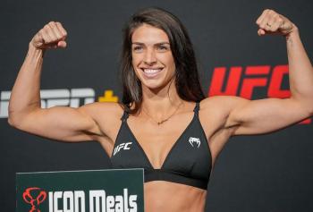 Mackenzie Dern admet qu'elle n'était pas prête pour Zhang Weili | UFC 321