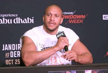 Ciryl Gane aborde son combat contre Tom Aspinall avec “moins de pression” | UFC 321