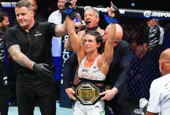 Mackenzie Dern bat Virna Jandiroba par décision unanime et décroche le titre vacant | UFC 321