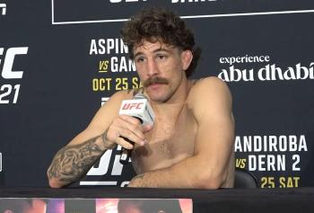 Quillan Salkilld révèle s'être blessé au pied lors de son KO spectaculaire sur Nasrat Haqparast | UFC 321