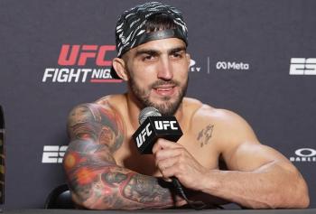 Yadier del Valle fait preuve de patience et soumet le lutteur Isaac Dulgarian | UFC Vegas 110