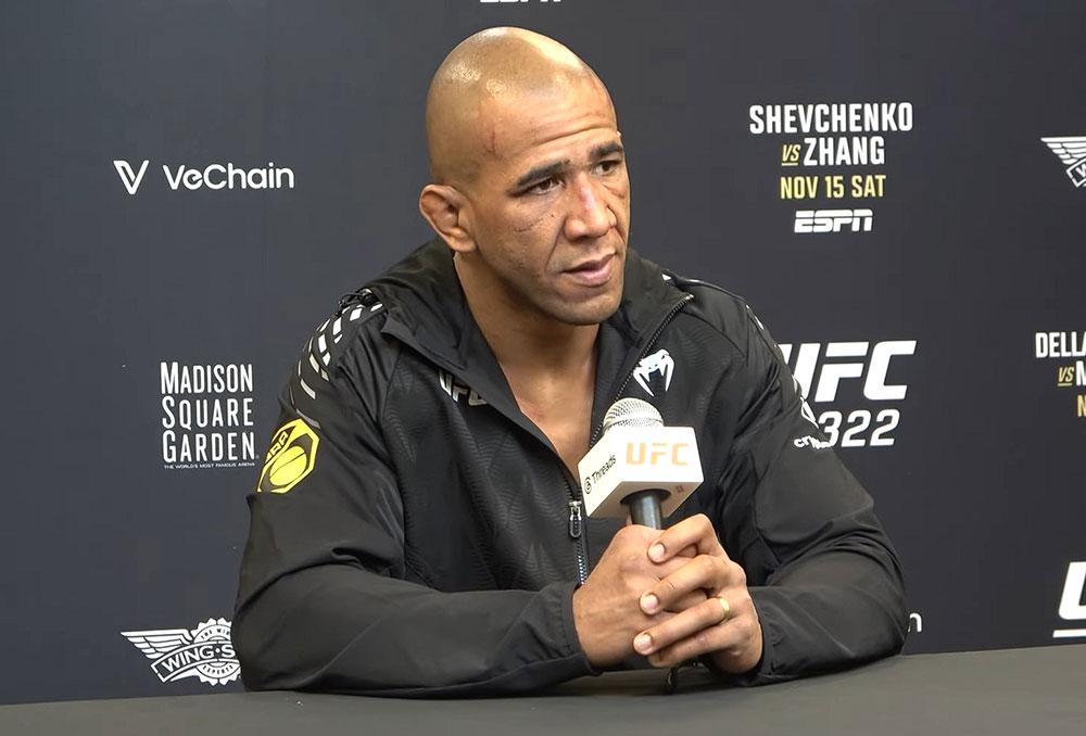 Gregory Rodrigues surpris par la défense au sol de Roman Kopylov | UFC 322