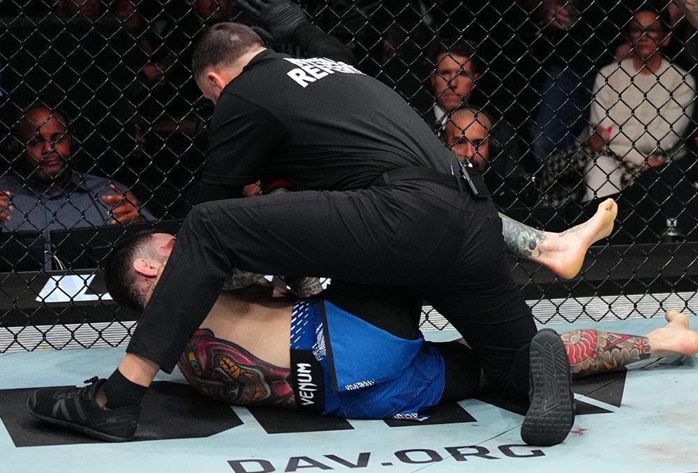 Sean Brady brise le silence et rassure ses fans après sa défaite par KO lors de l’UFC 322