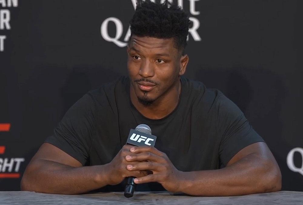 Alonzo Menifield compte piéger l’agressivité de Volkan Oezdemir par la précision | UFC Qatar