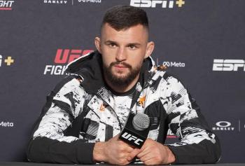 Cezary Oleksiejczuk voit une opportunité en or face au striking légendaire de Cesar Almeida | UFC on ESPN 73