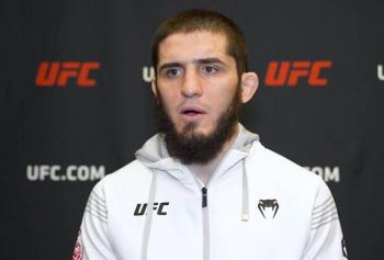 Islam Makhachev répond calmement aux menaces proférées récemment par Ilia Topuria