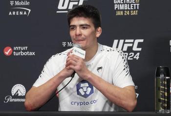 Ty Miller savoure sa place dans l'histoire en devenant le premier vainqueur de l'ère Paramount | UFC 324