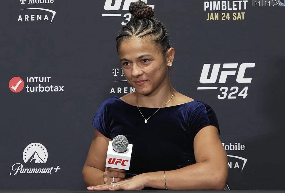 Natalia Silva demande à Dana White un cadeau d'anniversaire présidentiel | UFC 324