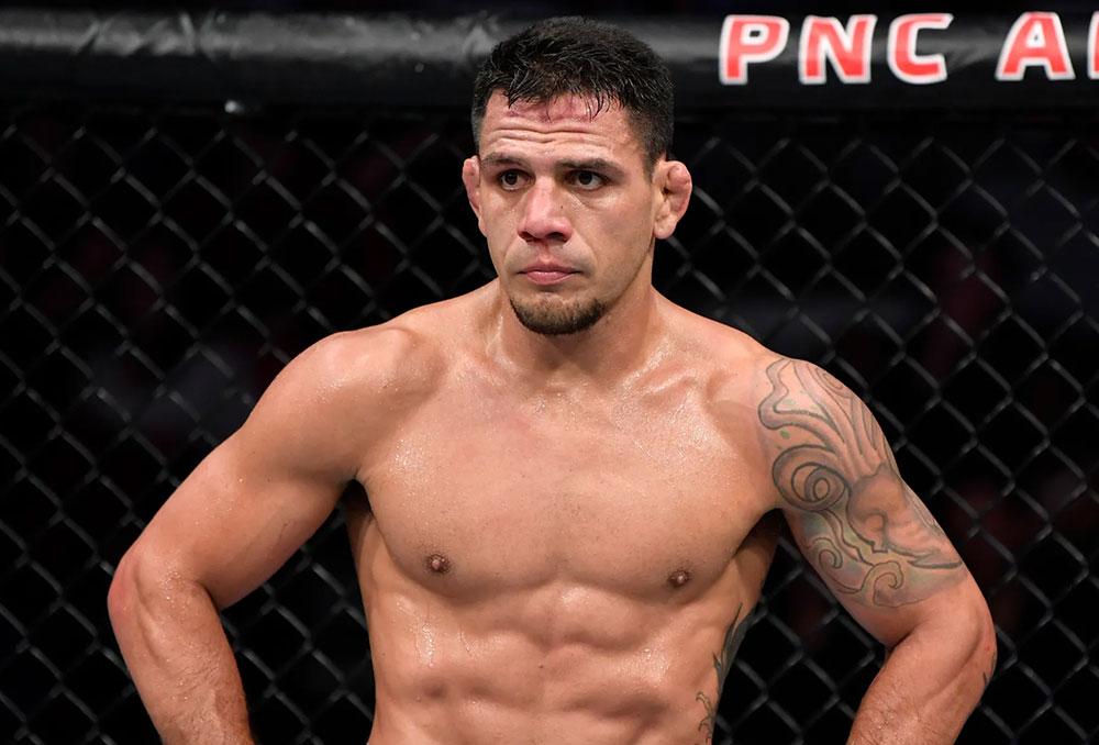 Rafael dos Anjos subit une troisième opération au genou et raconte son calvaire médical