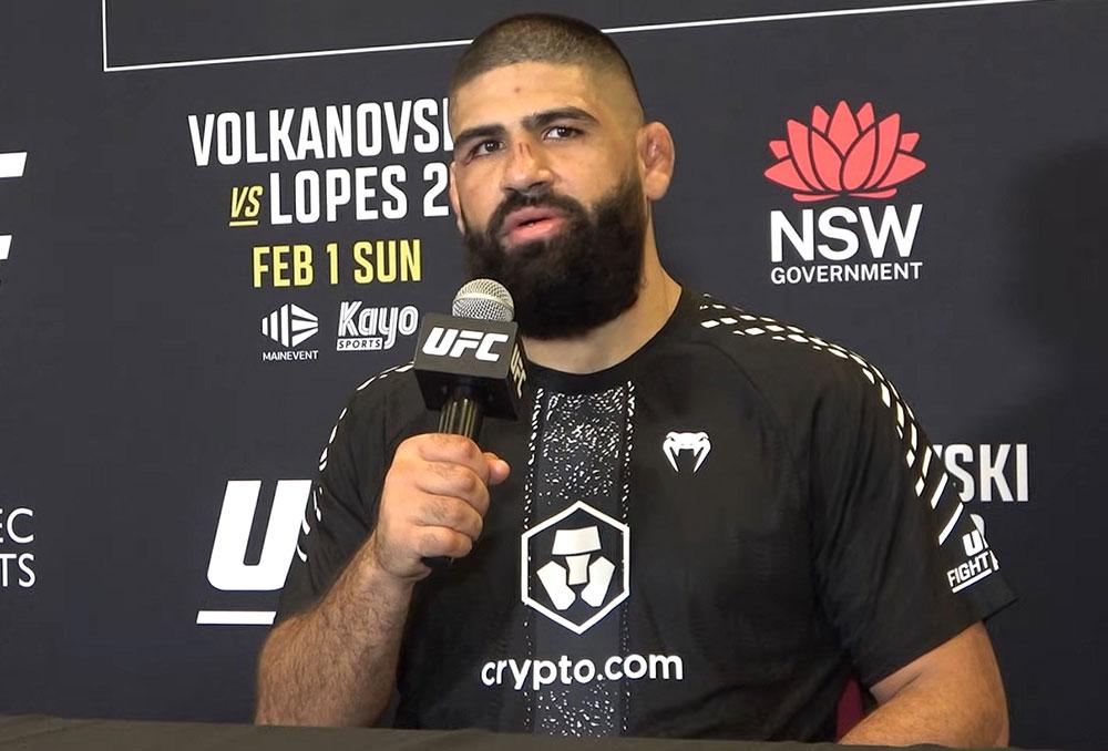 Jacob Malkoun avoue avoir entendu les commentaires de Daniel Cormier durant le combat | UFC 325